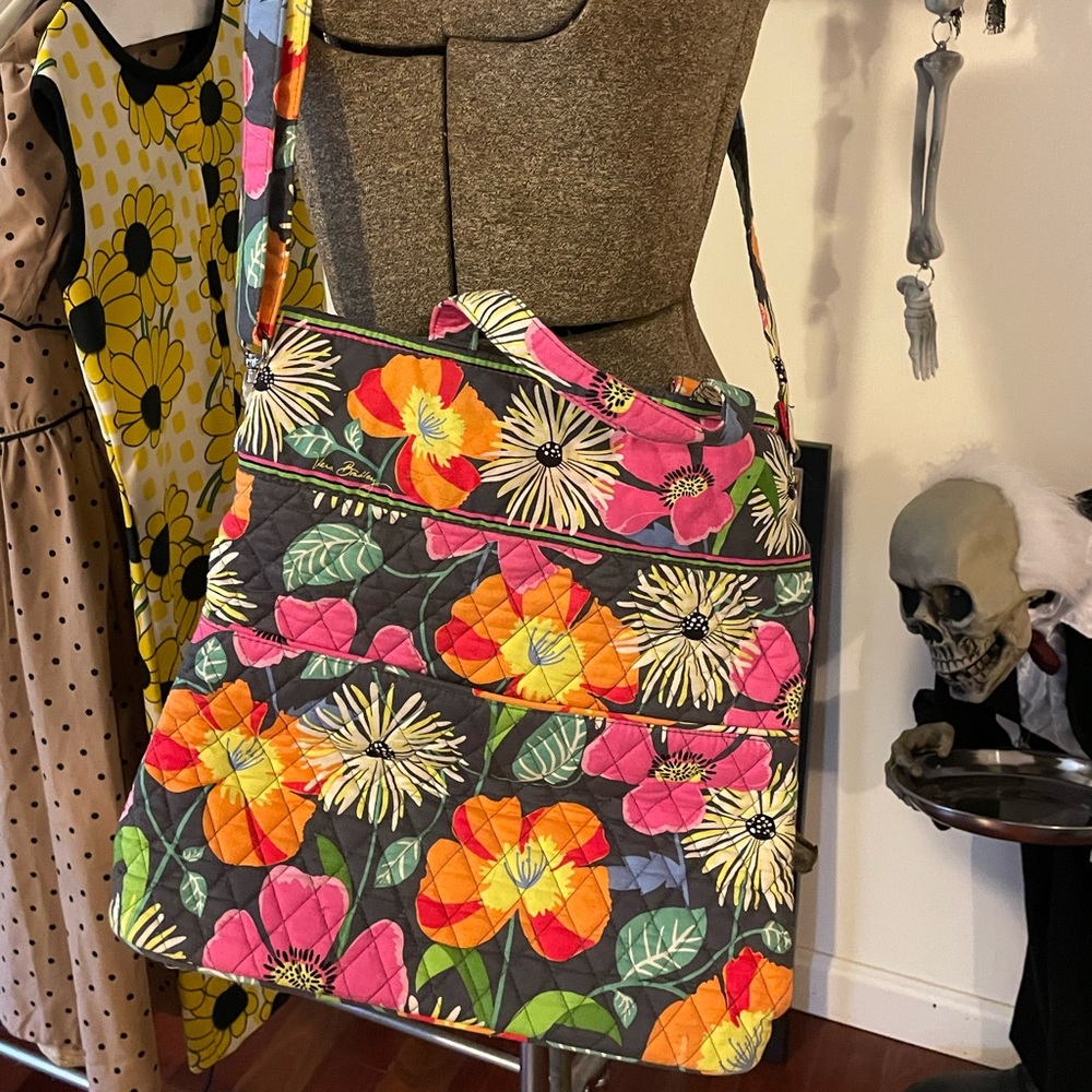 Cute Vera Bradley crossbody bag
